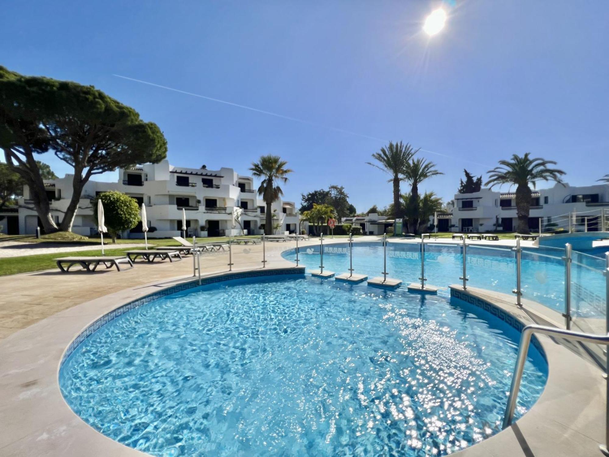 Albufeira Balaia Golf Vilage 1 With Pool By Homing Extérieur photo